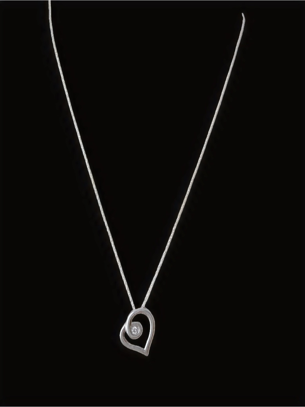 Sterling Silver Kirsten Severin
Diamond Heart Necklace 925